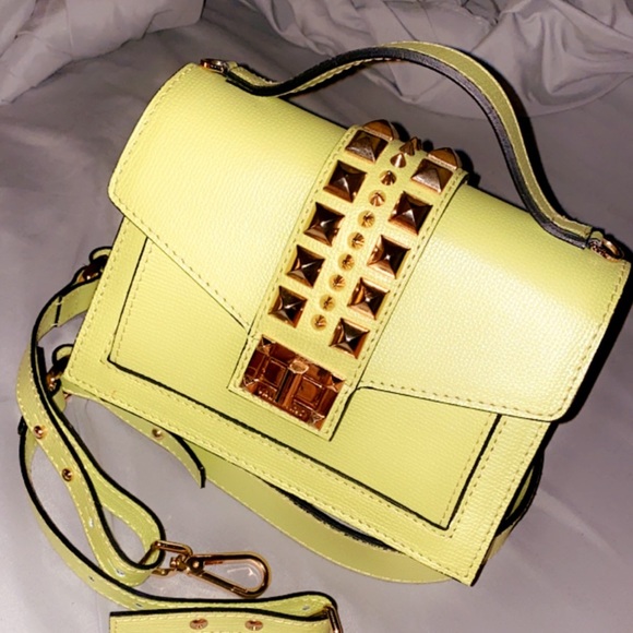Valentino purse lime green studded - Picture 2 of 6